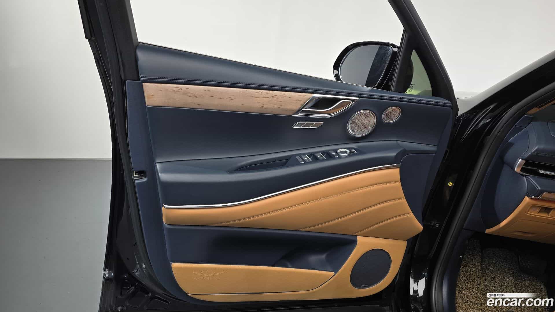 GV80 Genesis 2022.3-INNER-034