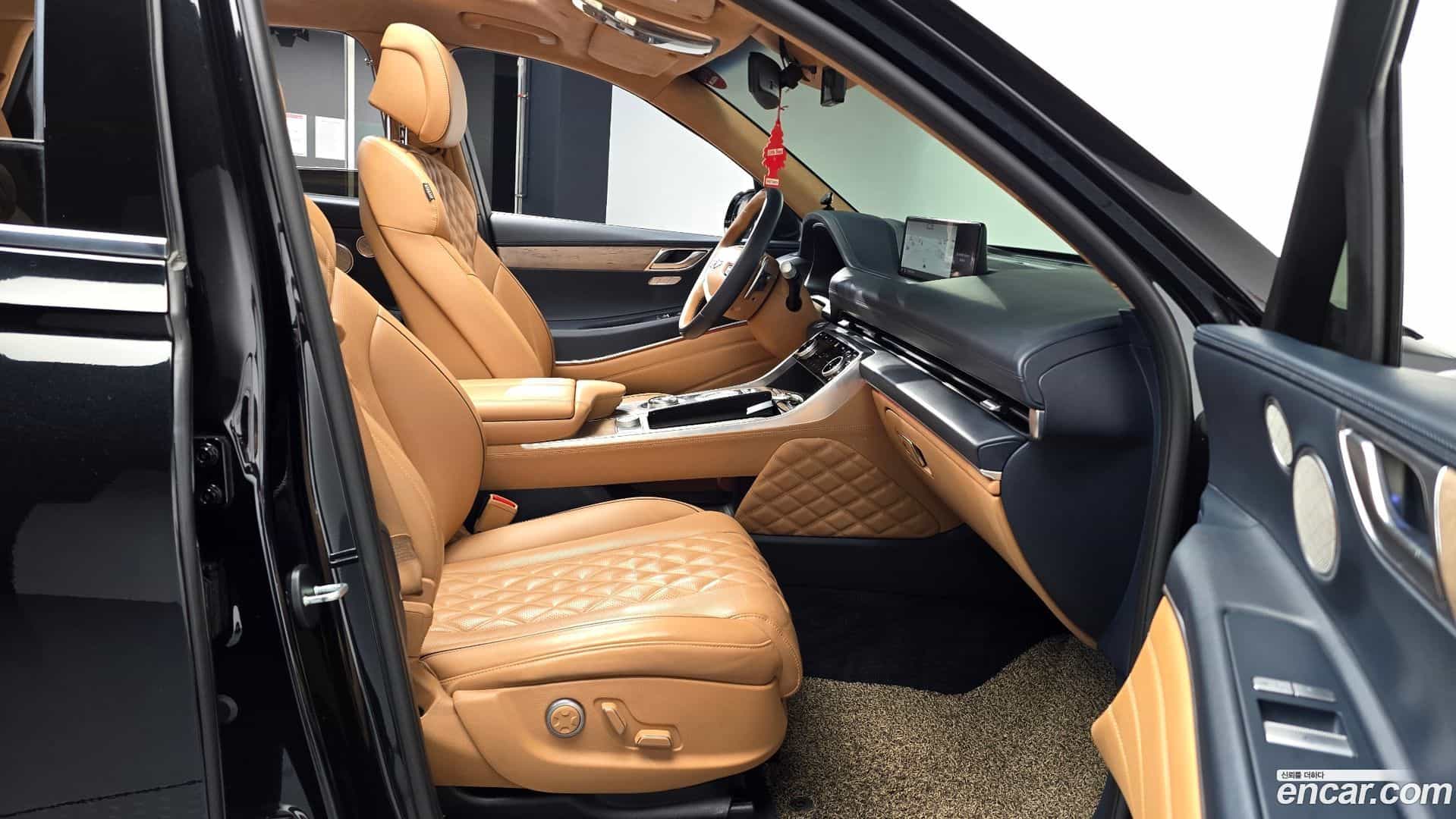 GV80 Genesis 2022.3-INNER-036