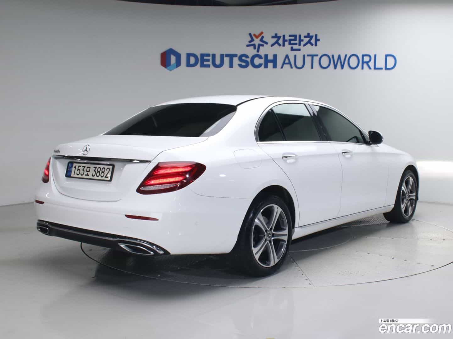 E-Class Mercedes-Benz 2018.10-OUTER-002