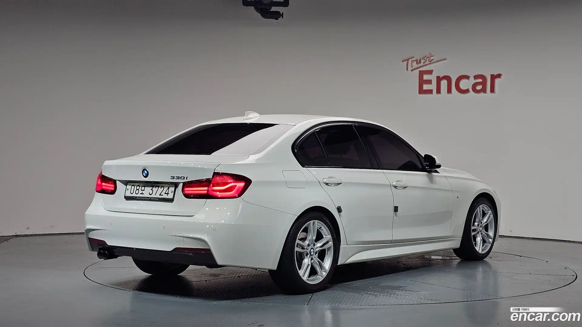 3-Series BMW 2018.9-OUTER-002