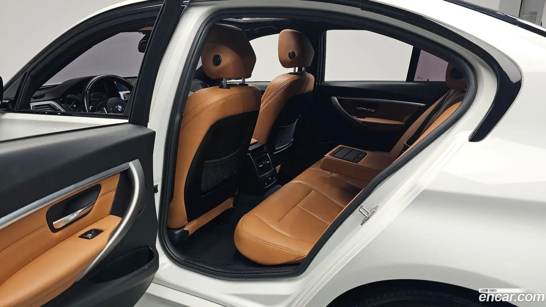 3-Series BMW 2018.9-OPTION-015