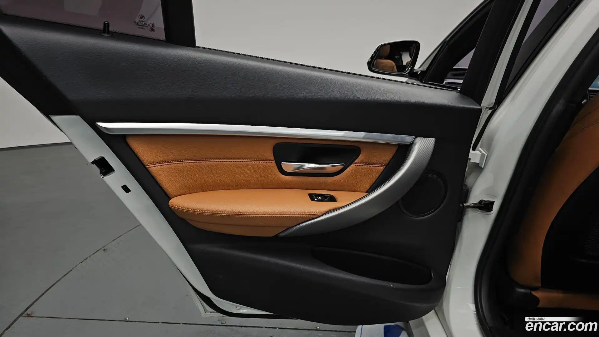 3-Series BMW 2018.9-INNER-035
