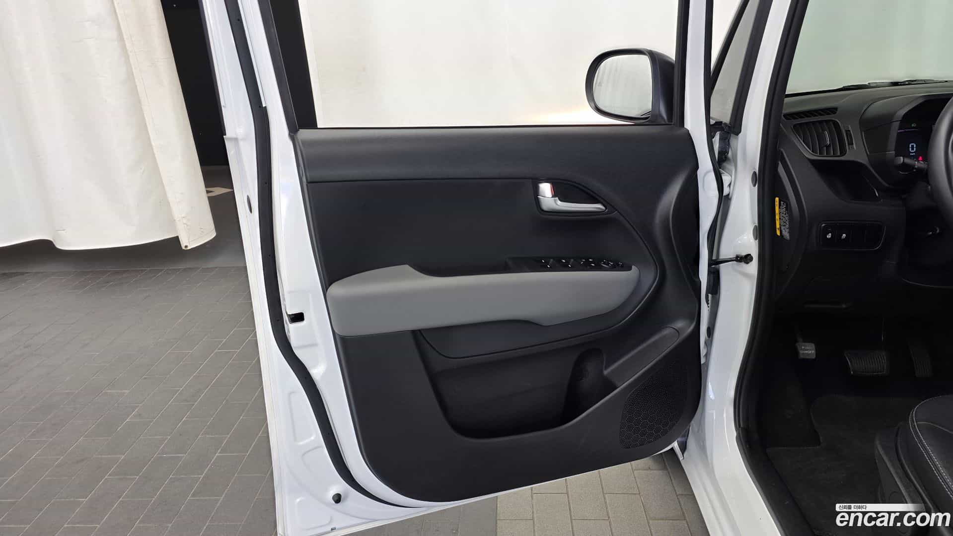 RAY Kia 2024.5-INNER-034