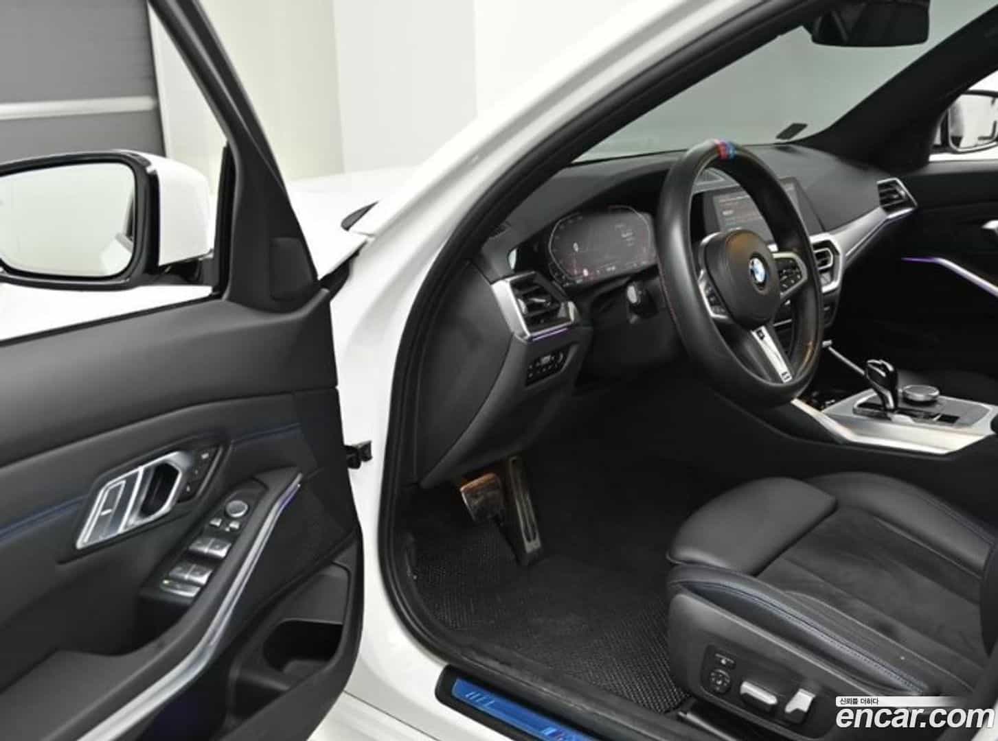 3-Series BMW 2022.3-OPTION-015