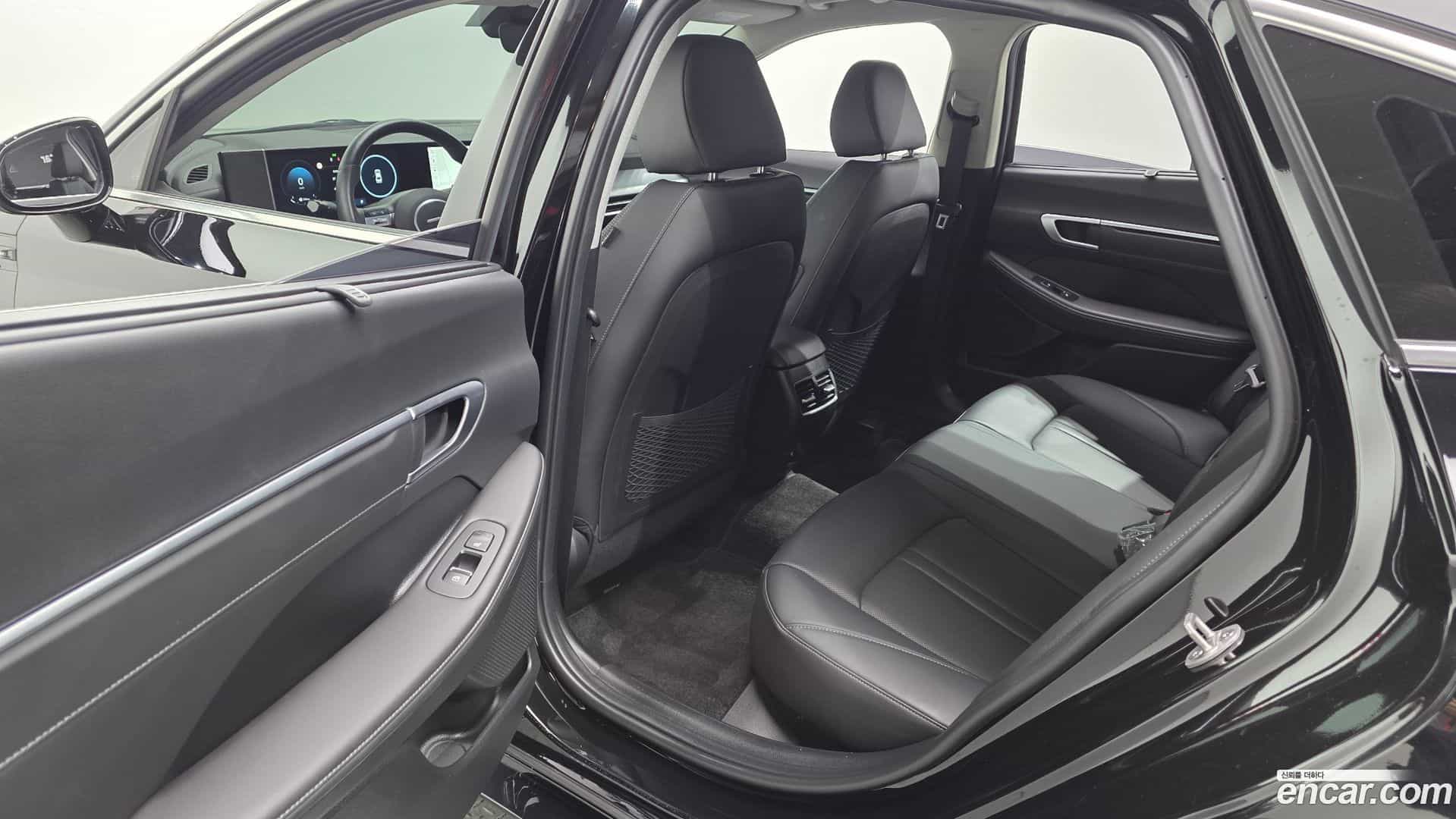Sonata Hyundai 2023.6-OPTION-016