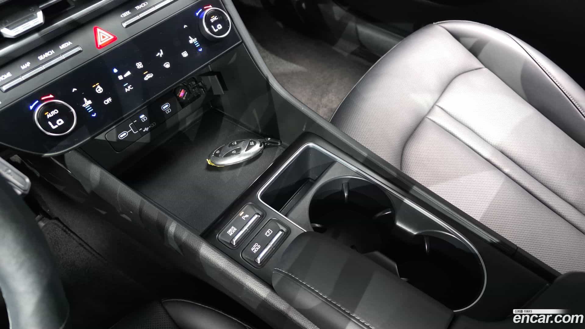 Sonata Hyundai 2023.5-INNER-009
