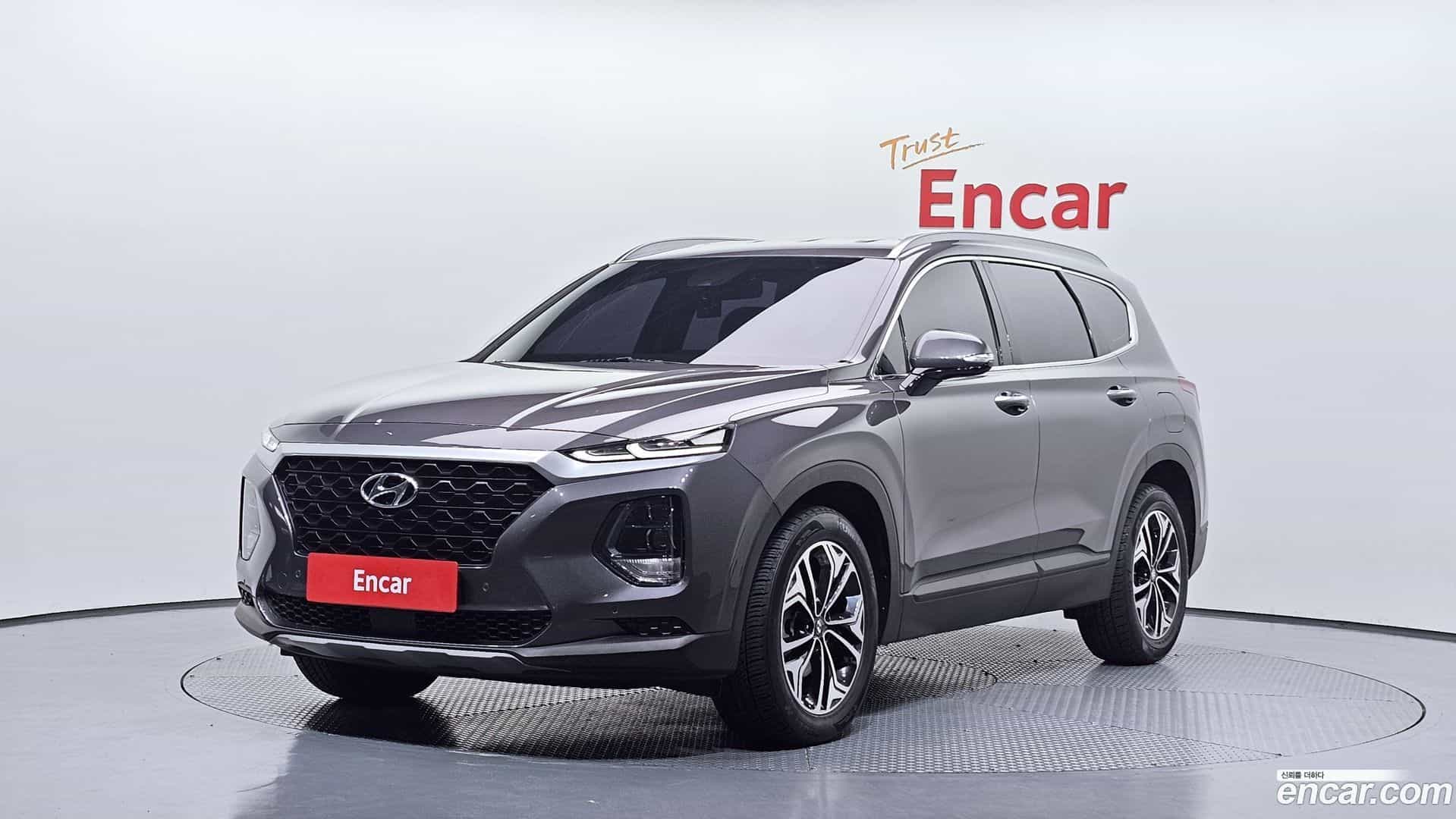 Santafe Hyundai 2018.9-OUTER-001