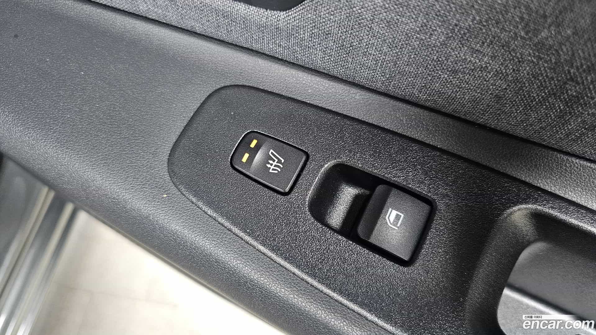 AVANTE Hyundai 2021.11-OPTION-020