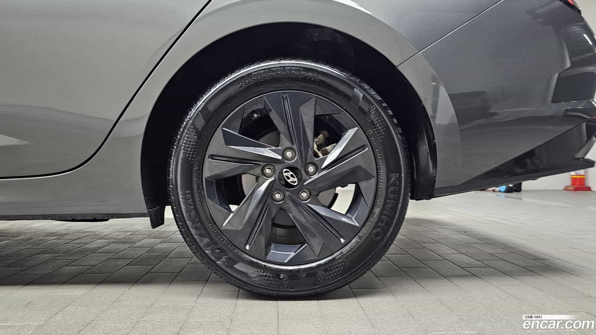 AVANTE Hyundai 2021.11-OUTER-031