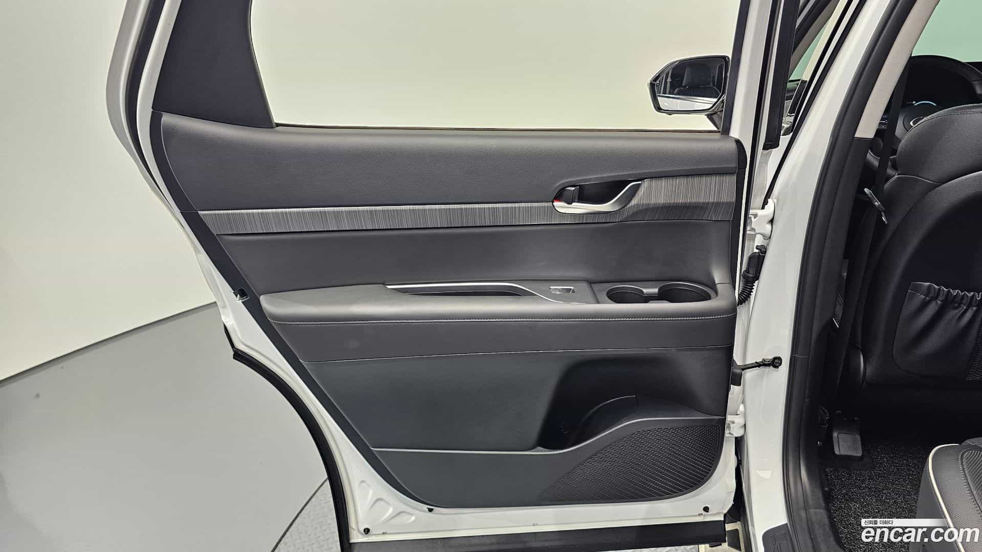 Palisade Hyundai 2023.6-INNER-035