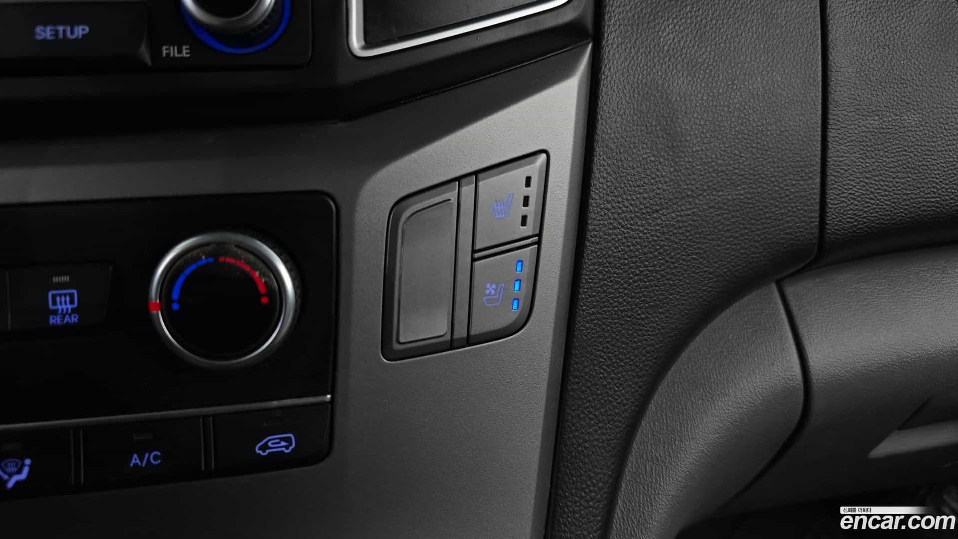 Starex Hyundai 2019.4-OPTION-020