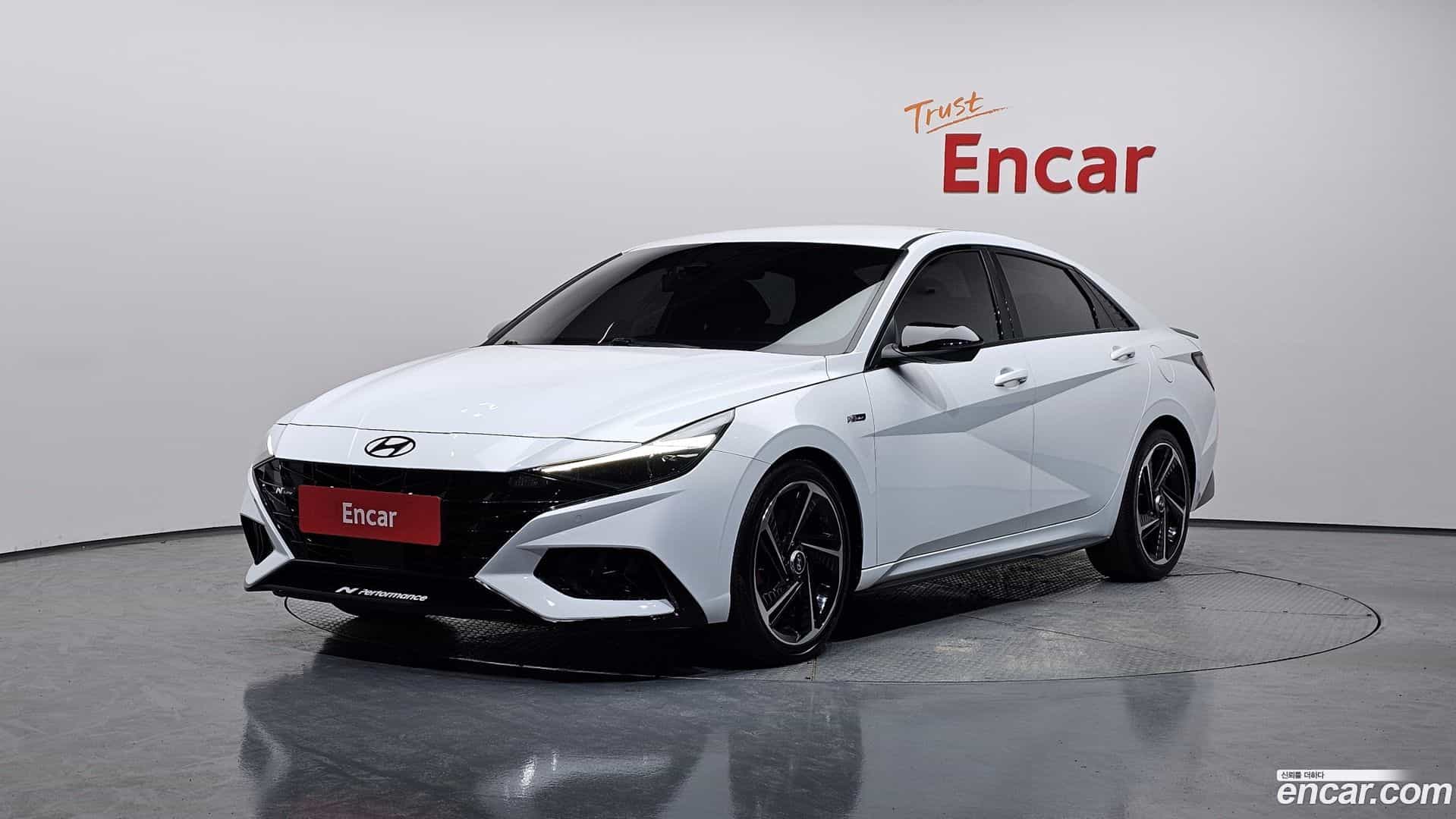 AVANTE Hyundai 2020.10-OUTER-001