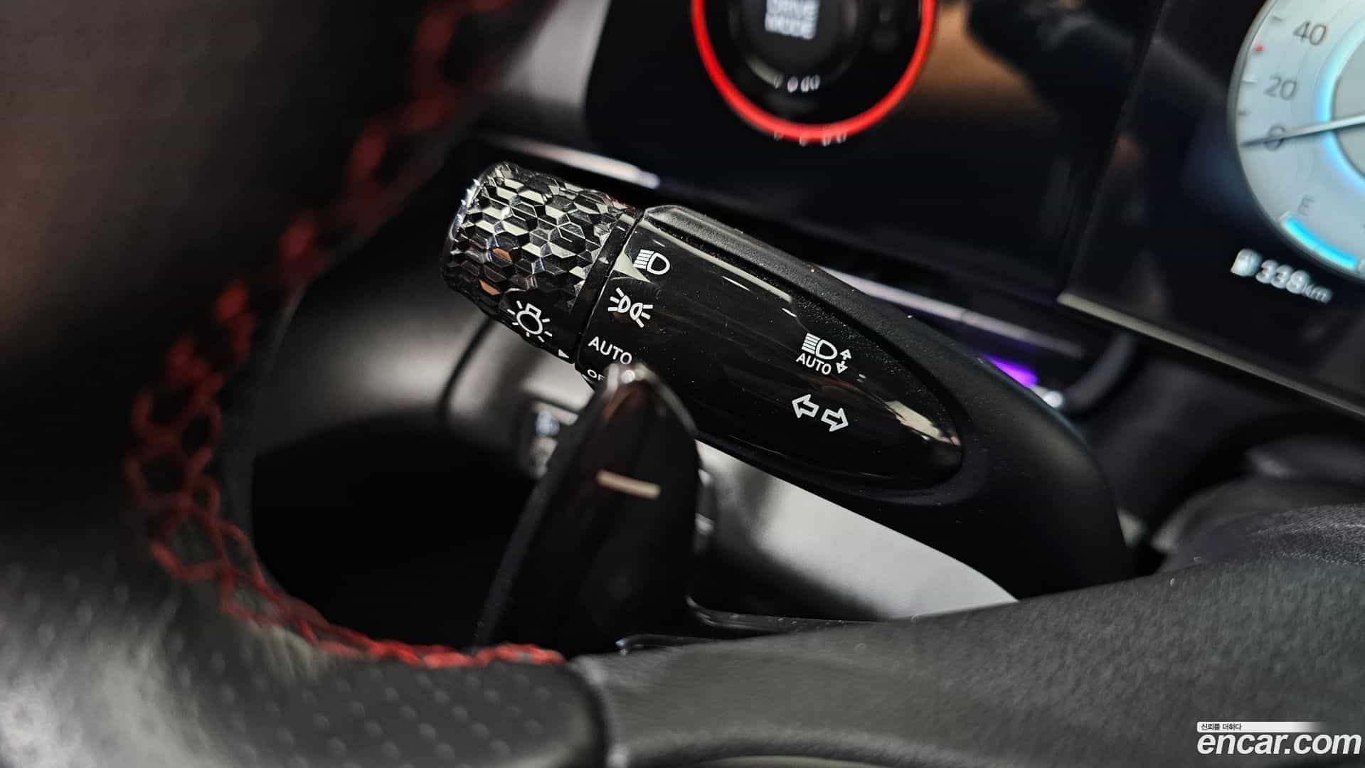 AVANTE Hyundai 2020.10-OPTION-021