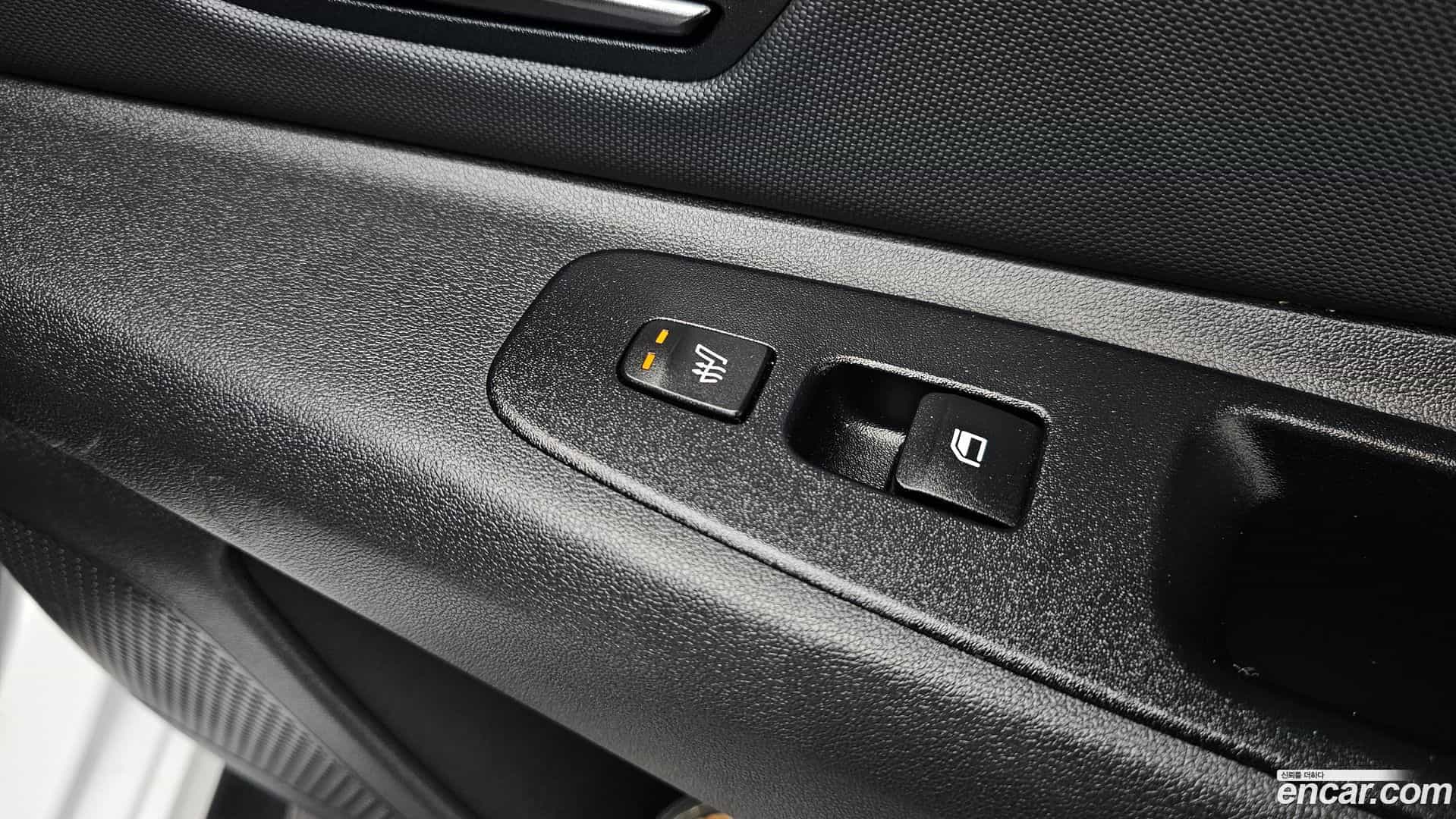 AVANTE Hyundai 2020.10-OPTION-023
