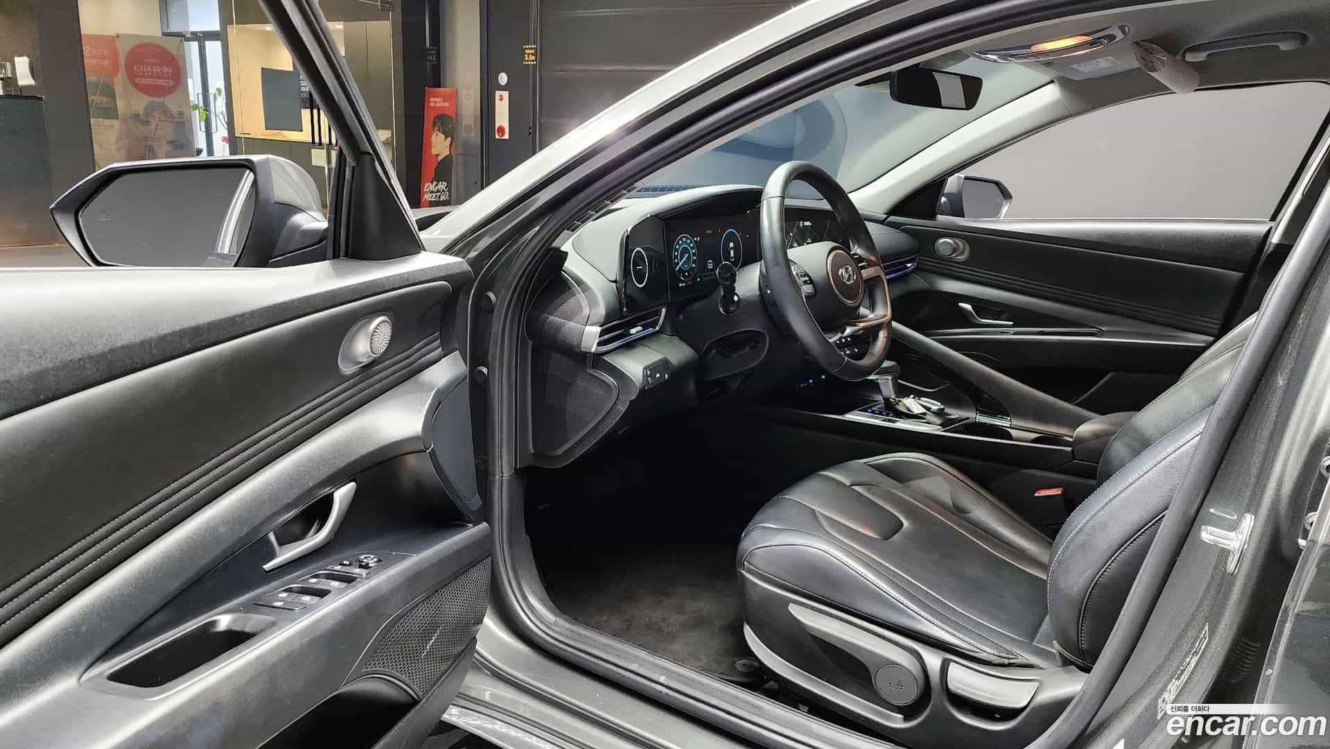 AVANTE Hyundai 2020.11-INNER-010