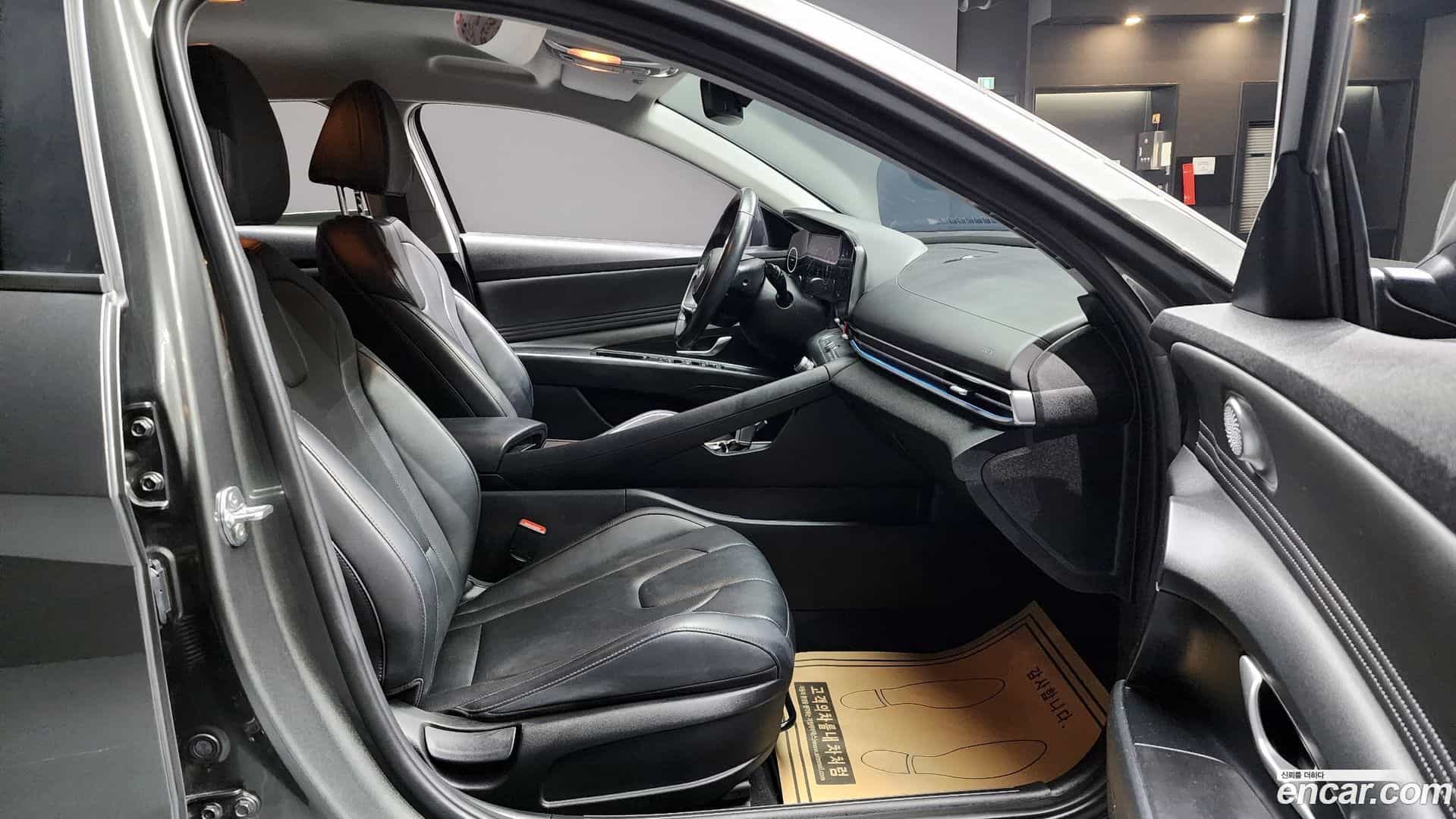 AVANTE Hyundai 2020.11-OPTION-016