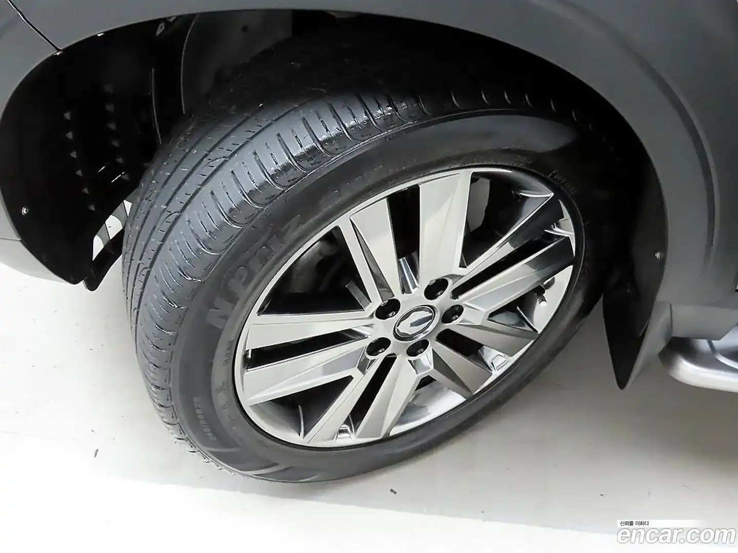 Rexton KG Mobility 2020.4-OUTER-005