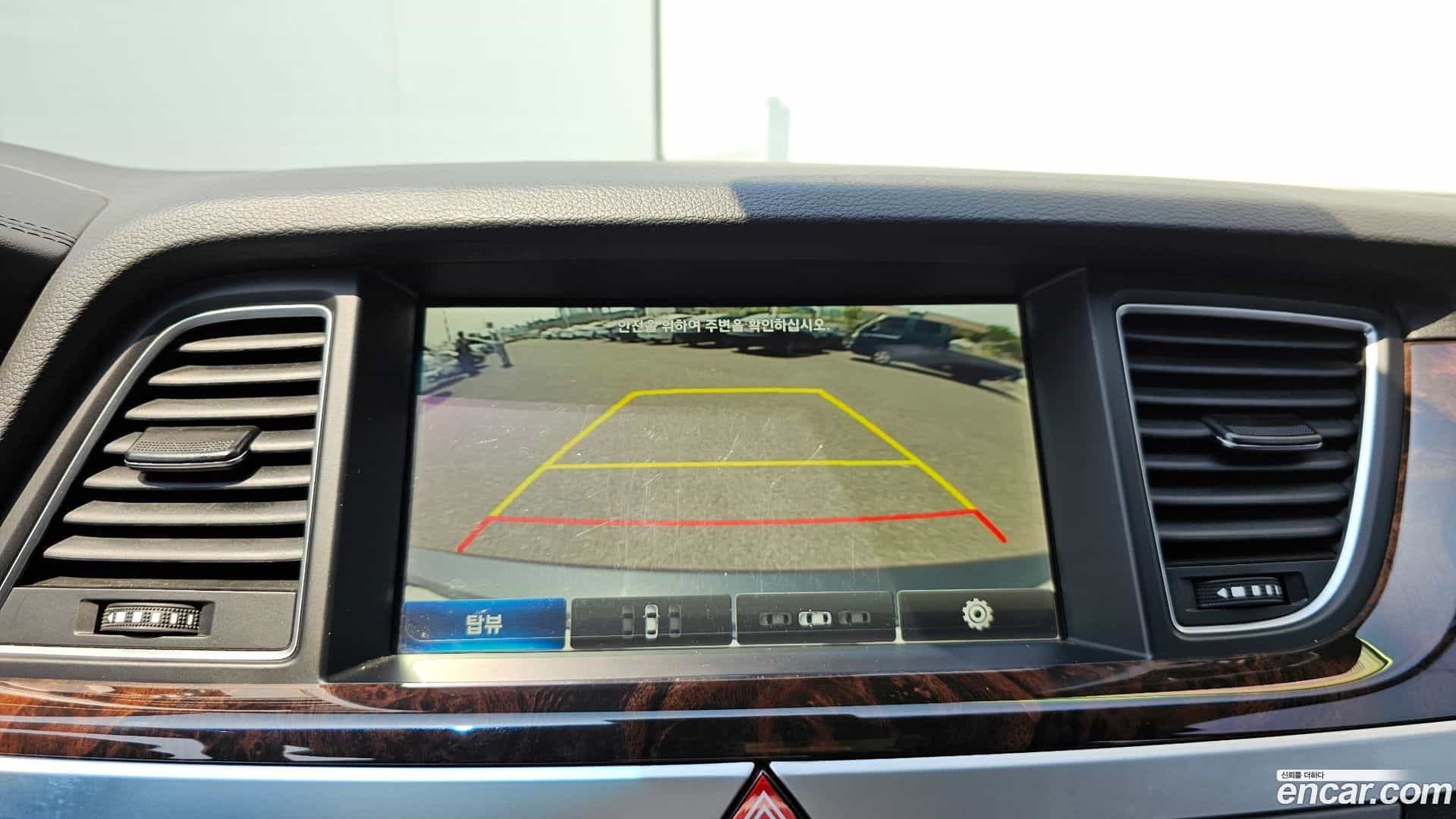 Genesis Hyundai 2015.0-OPTION-018