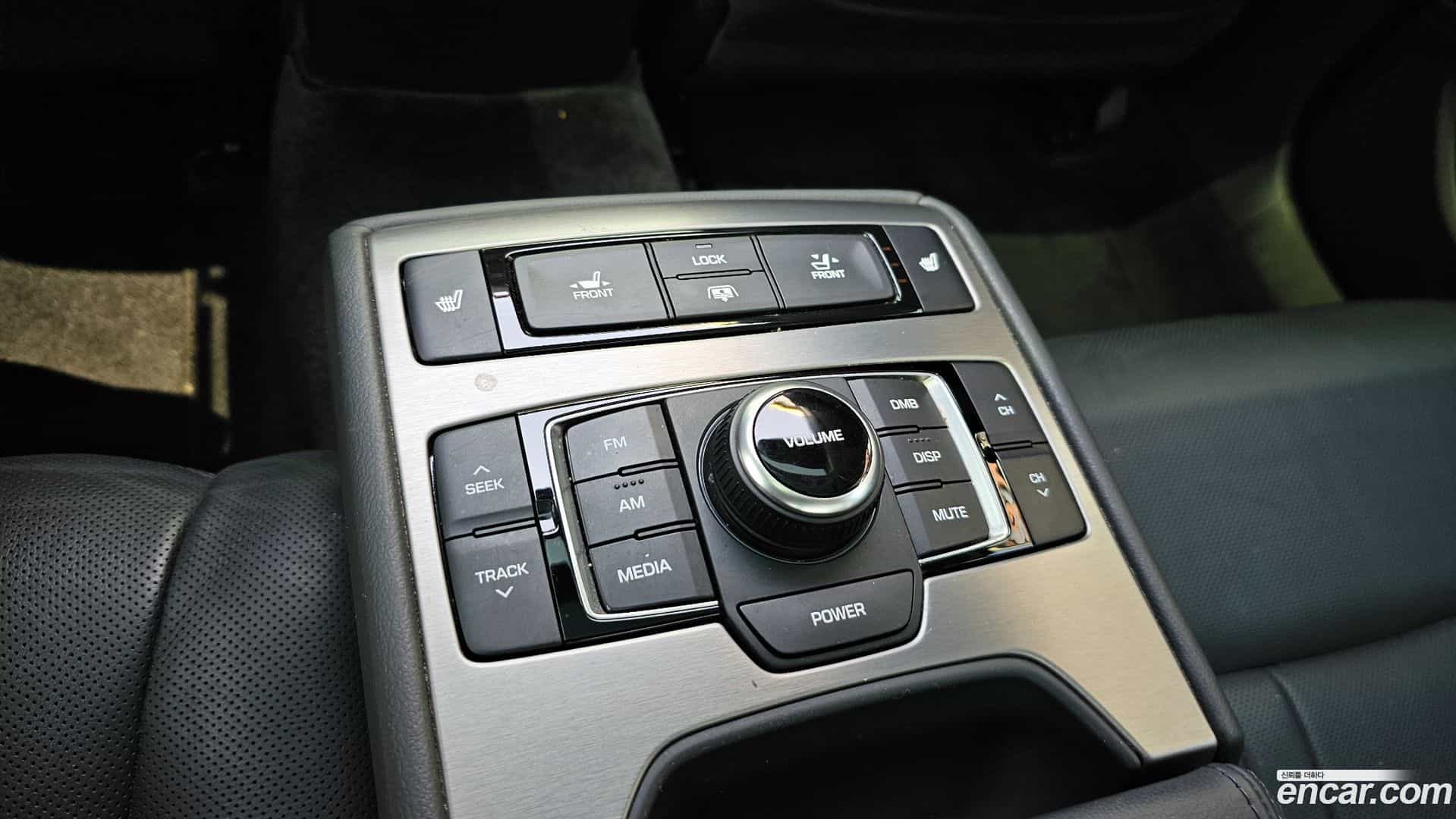Genesis Hyundai 2015.0-OPTION-021