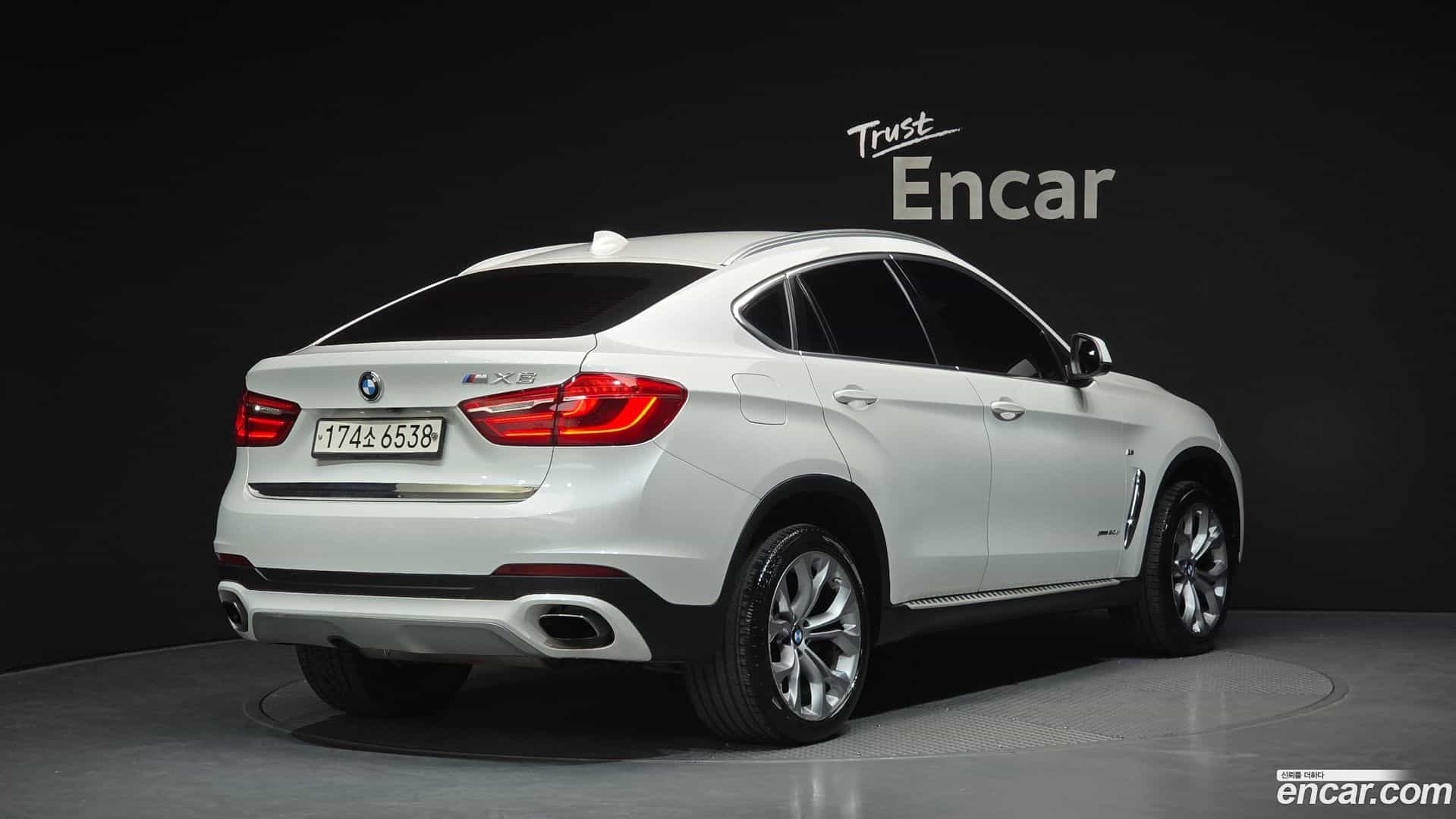 X6 BMW 2017.11-OUTER-002