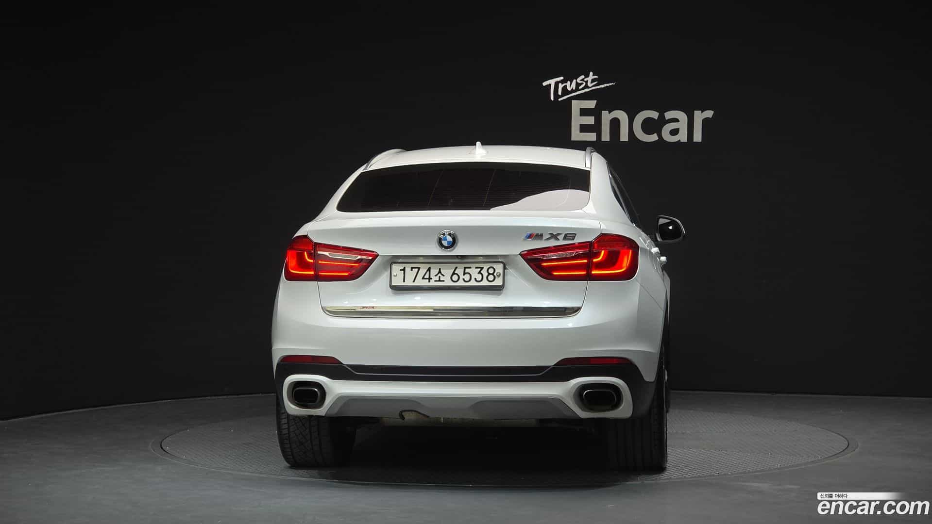 X6 BMW 2017.11-OUTER-004