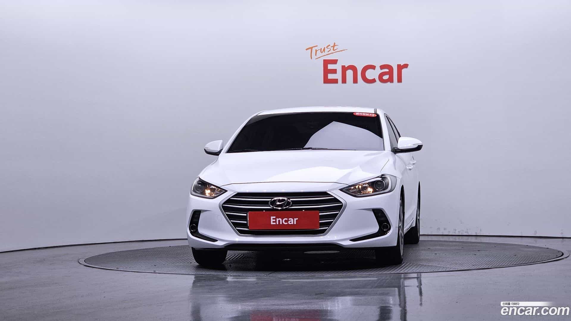 AVANTE Hyundai 2018.1-OUTER-003
