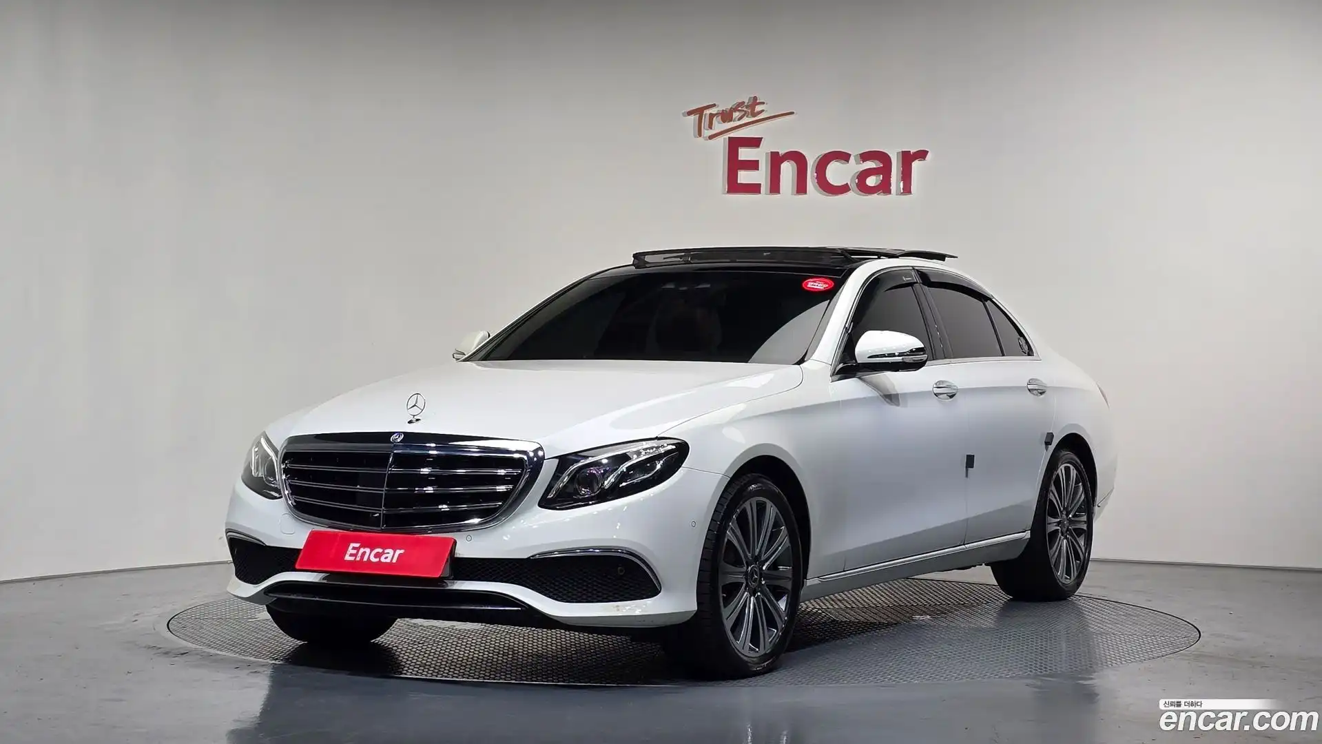 E-Class Mercedes-Benz 2018.5-OUTER-001