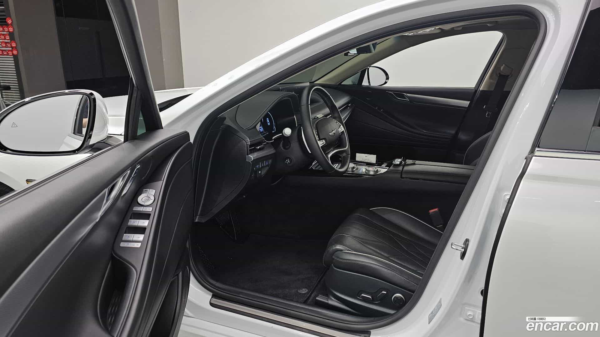G80 Genesis 2023.6-INNER-010