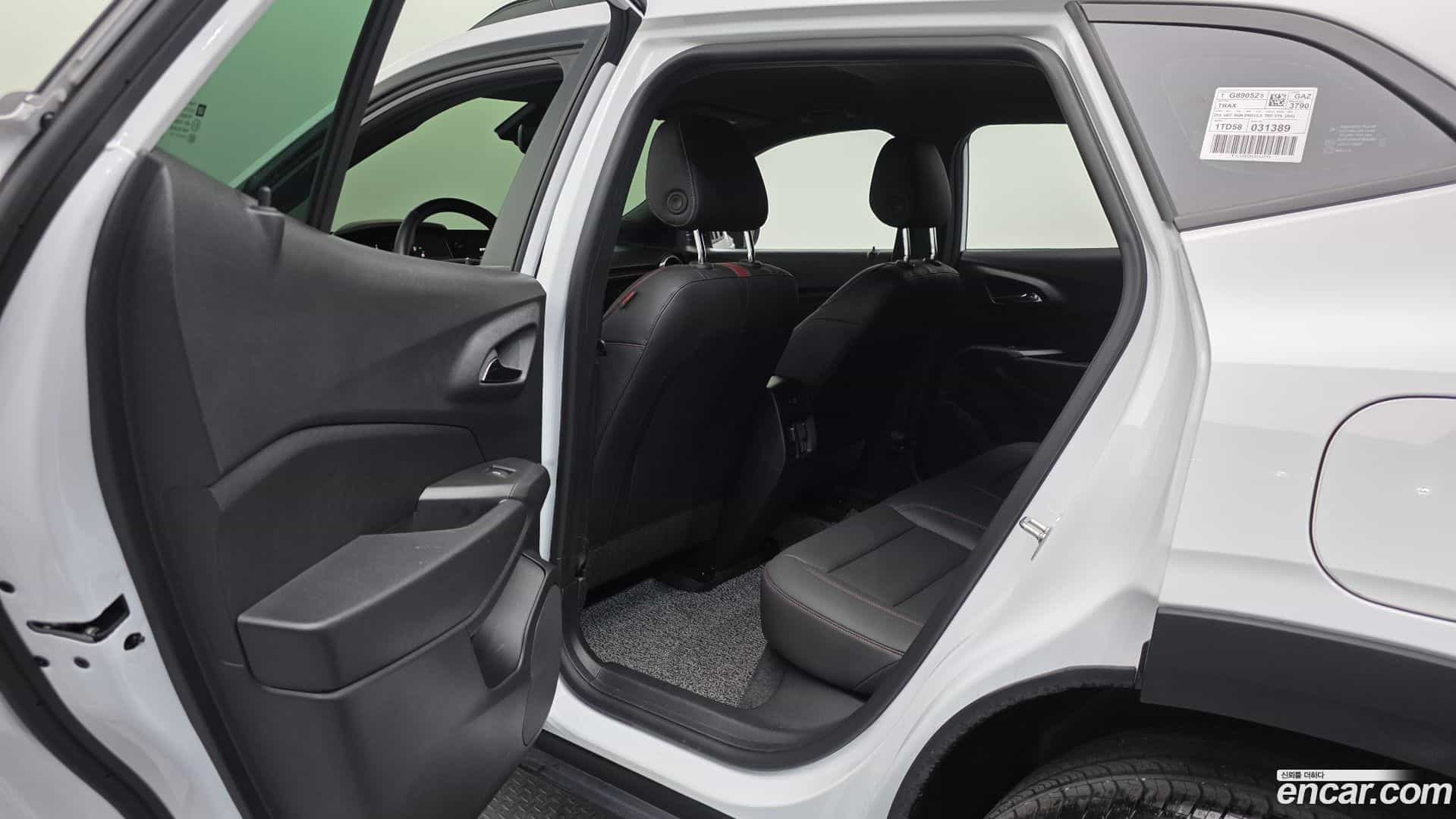 Trax Chevrolet 2023.3-OPTION-021