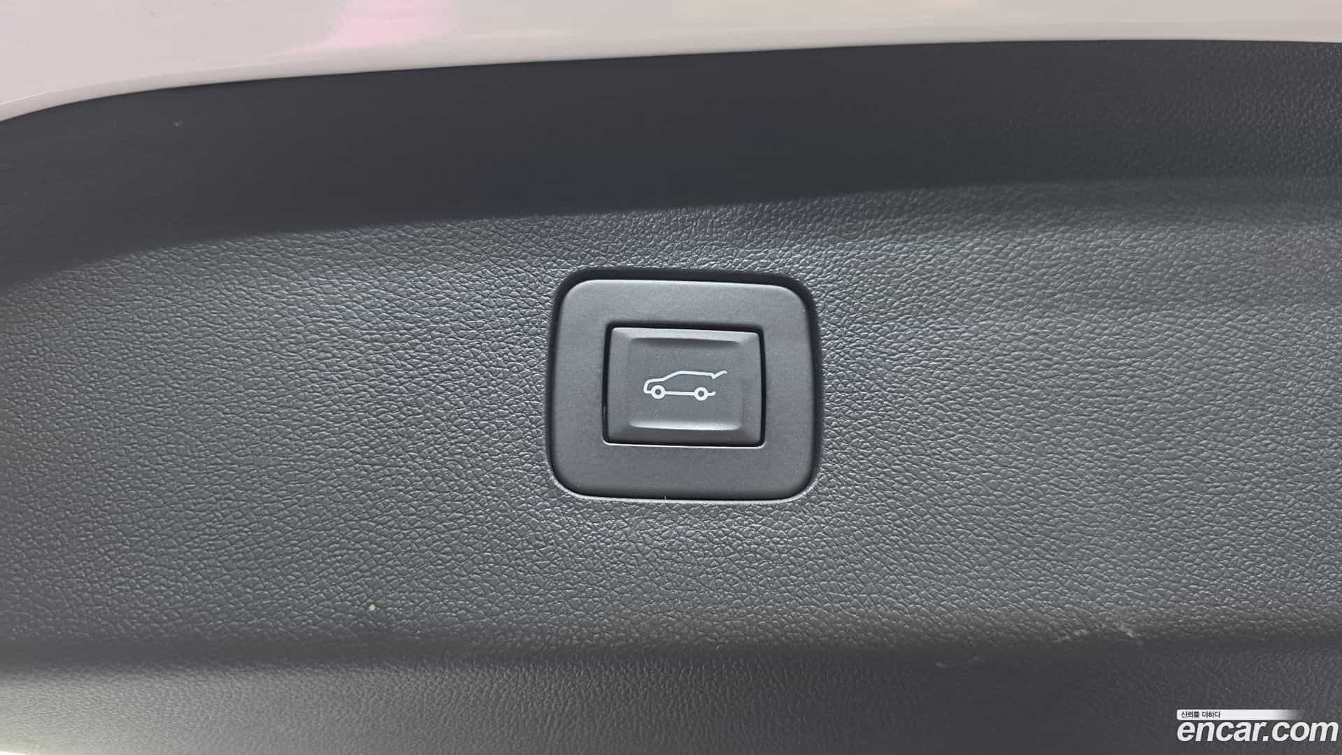 Trax Chevrolet 2023.3-OPTION-042