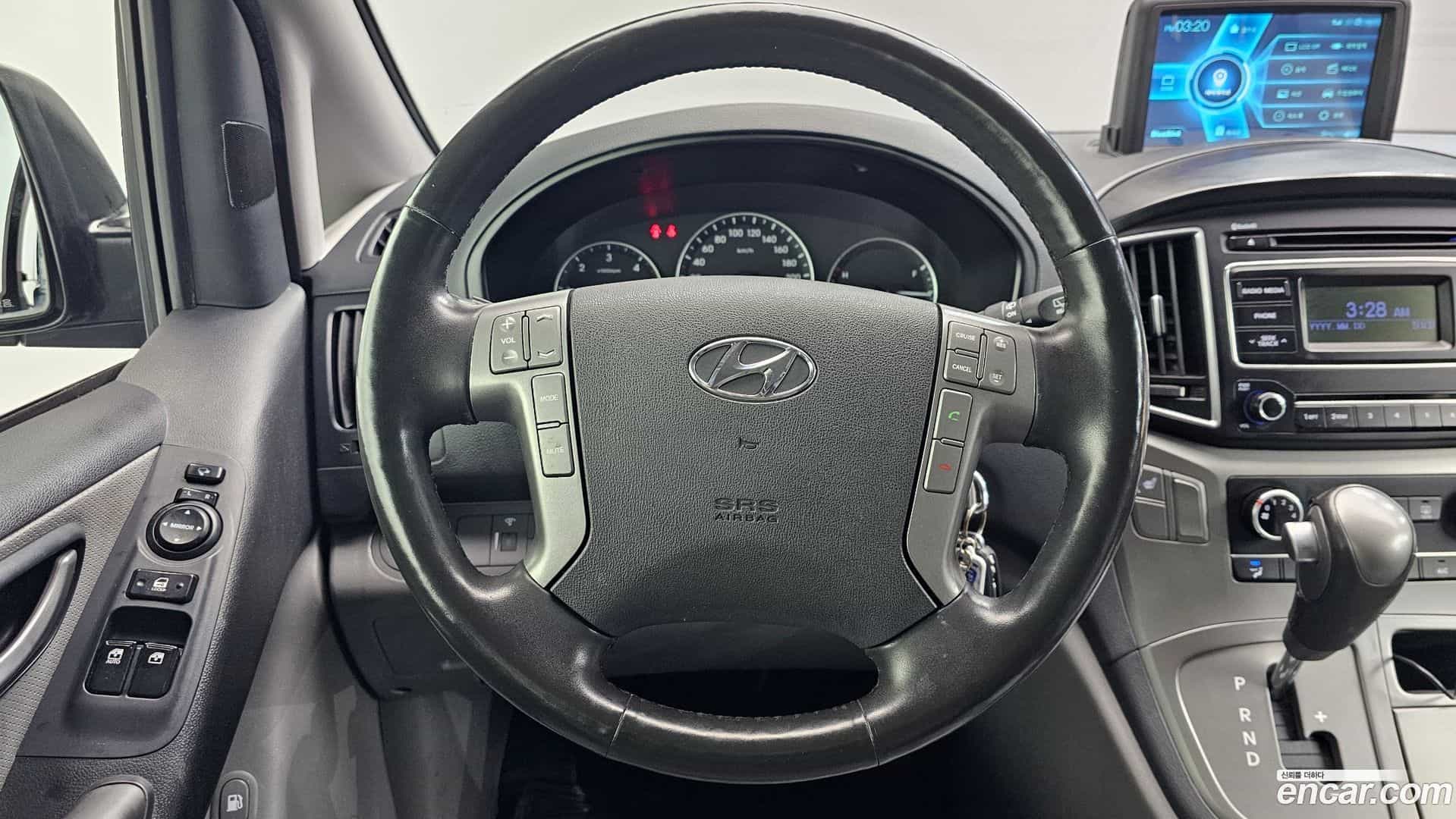 Starex Hyundai 2018.2-OPTION-017