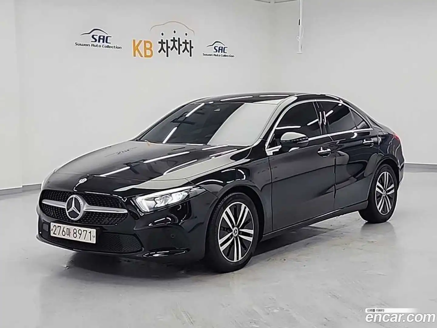 A-Class Mercedes-Benz 2022.10-OUTER-001