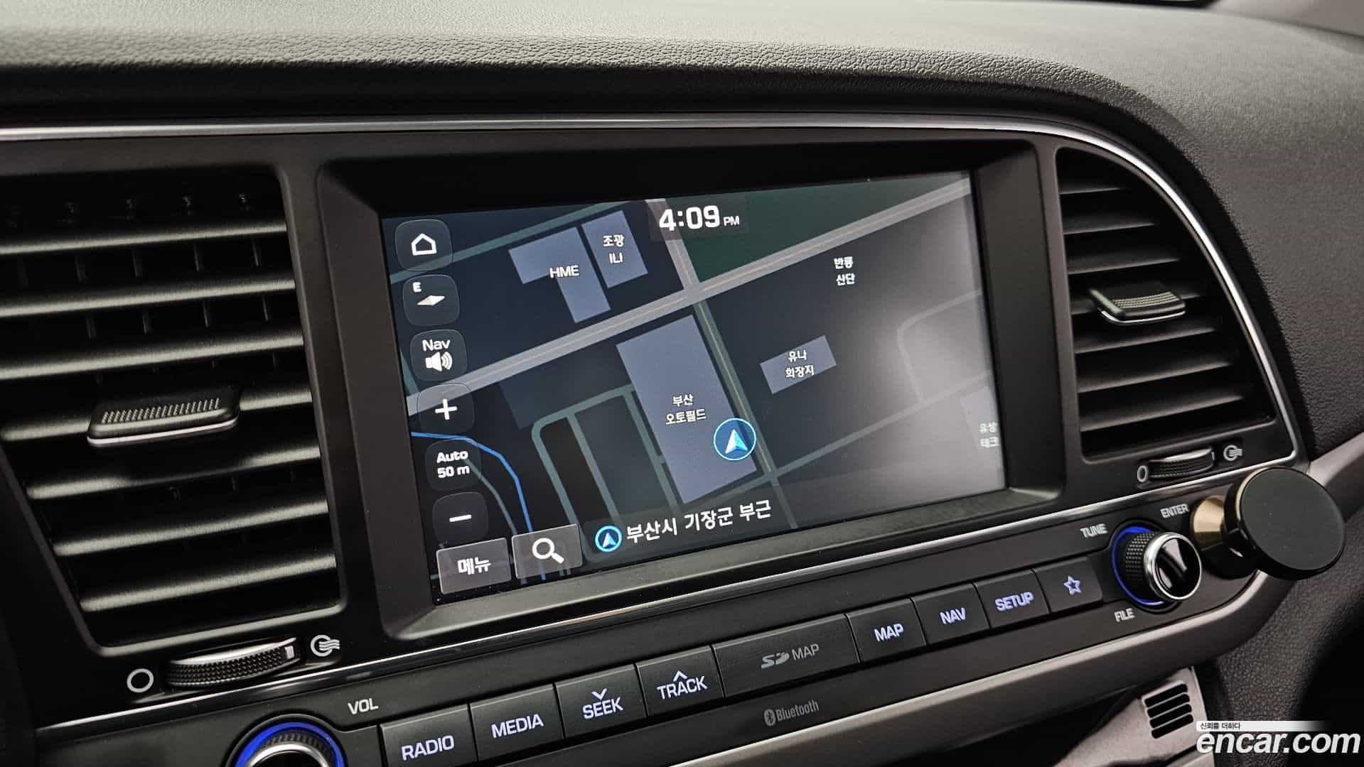 AVANTE Hyundai 2017.4-OPTION-018