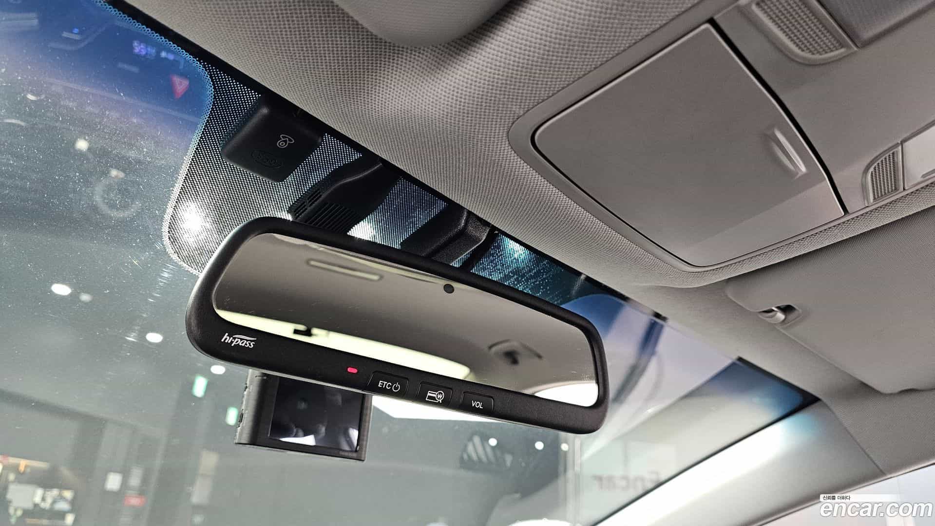 AVANTE Hyundai 2017.4-OPTION-020