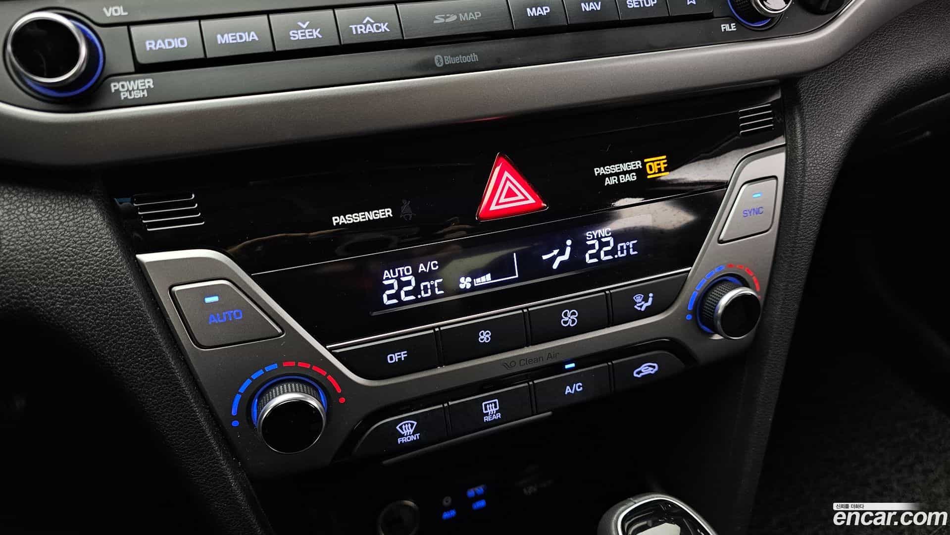 AVANTE Hyundai 2017.4-OPTION-021