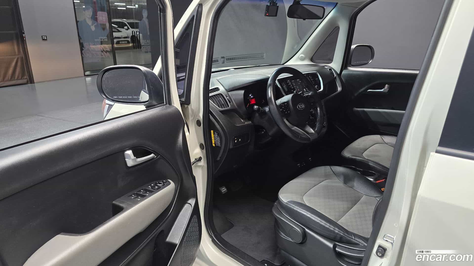 RAY Kia 2019.6-INNER-010