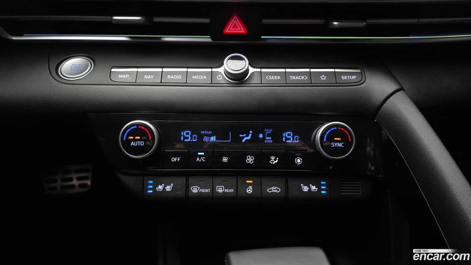 AVANTE Hyundai 2024.4-OPTION-021