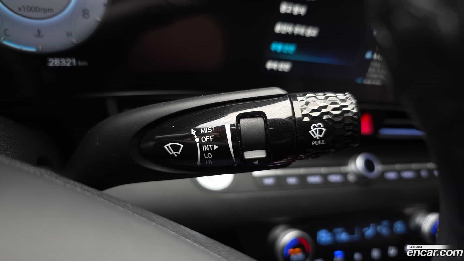 AVANTE Hyundai 2024.4-OPTION-040