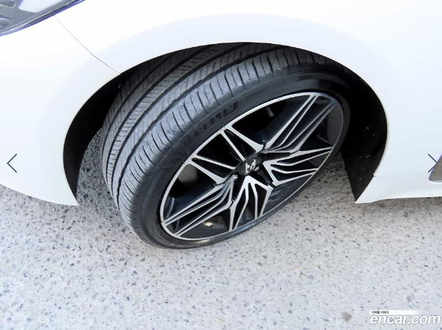 Stinger Kia 2020.10-OPTION-024