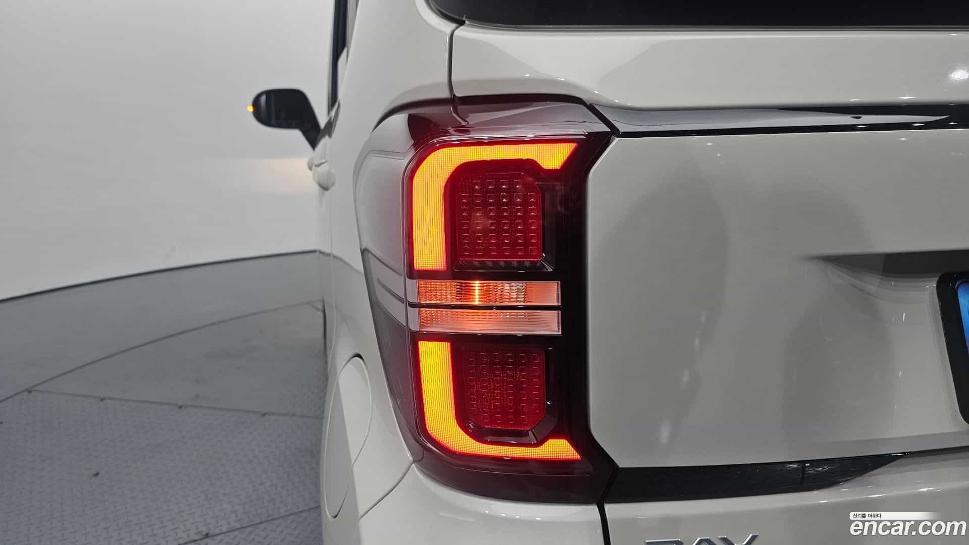RAY Kia 2023.0-OUTER-033