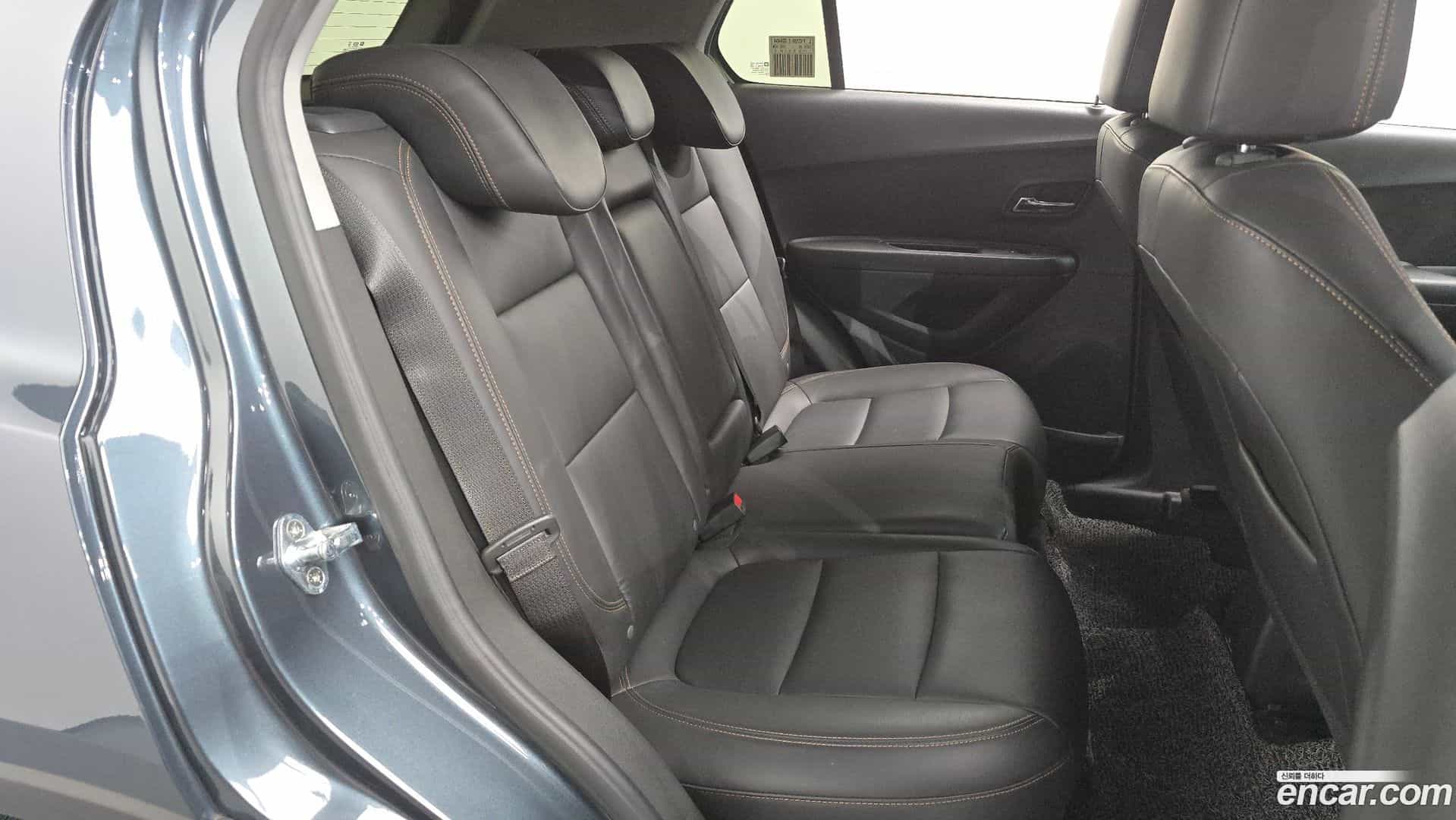 Trax Chevrolet 2020.10-OPTION-015