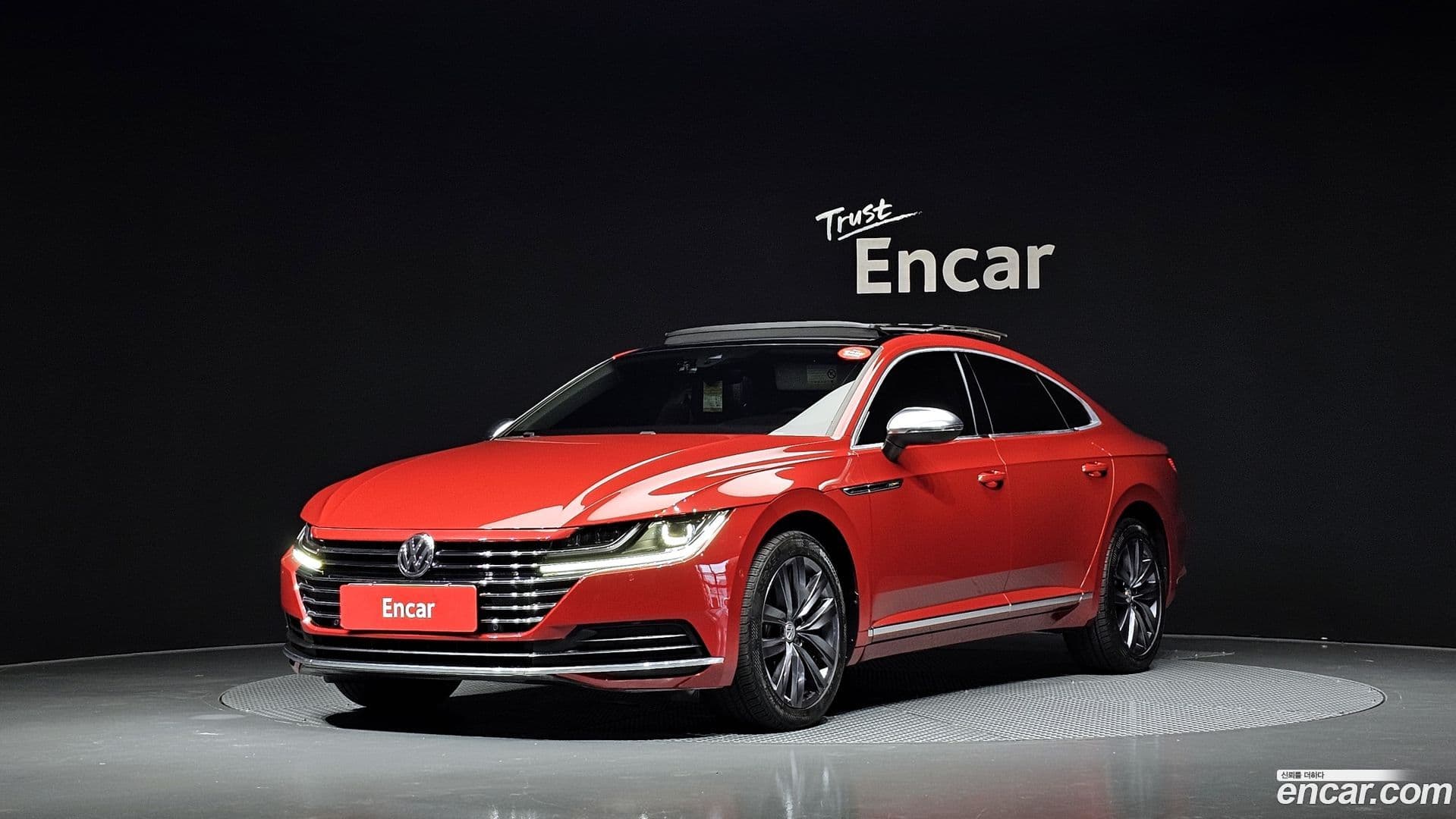 Main__Slider__Photo:Arteon Volkswagen 2018.11-0