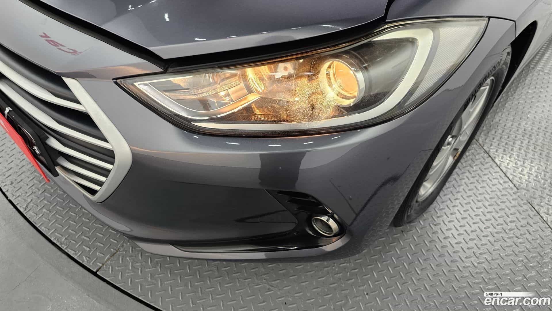 AVANTE Hyundai 2017.7-OUTER-032