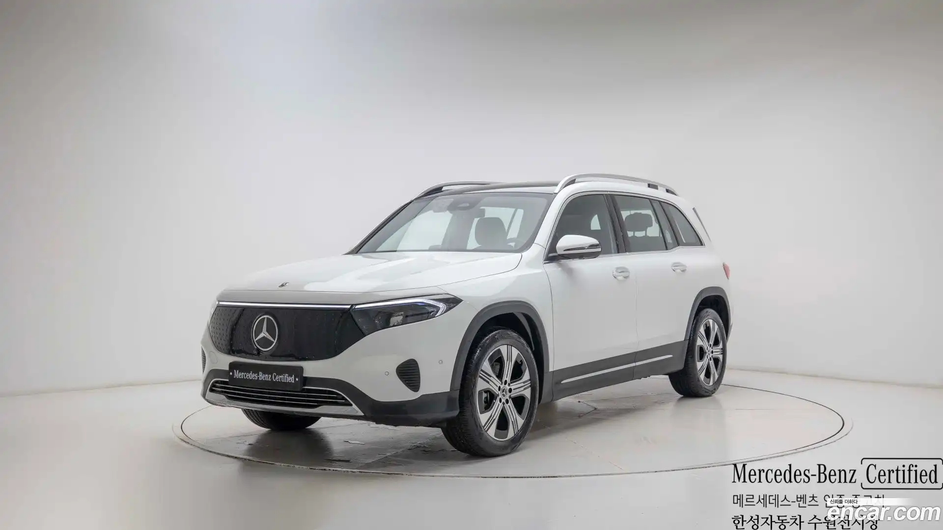 EQB Mercedes-Benz 2025.9-OUTER-001