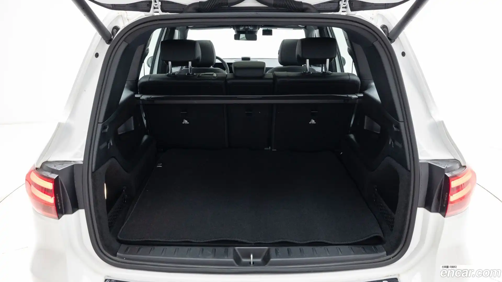 EQB Mercedes-Benz 2025.9-OPTION-015