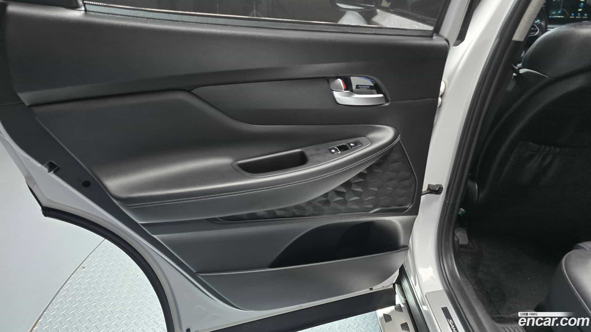 Santafe Hyundai 2018.4-INNER-035