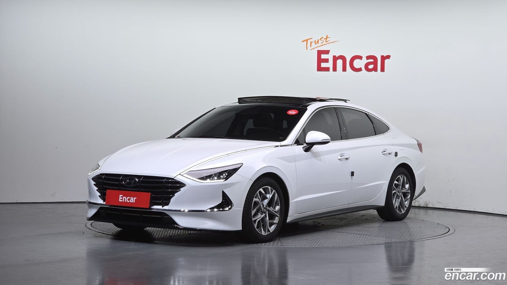 Main__Slider__Photo:Sonata Hyundai 2019.5-0