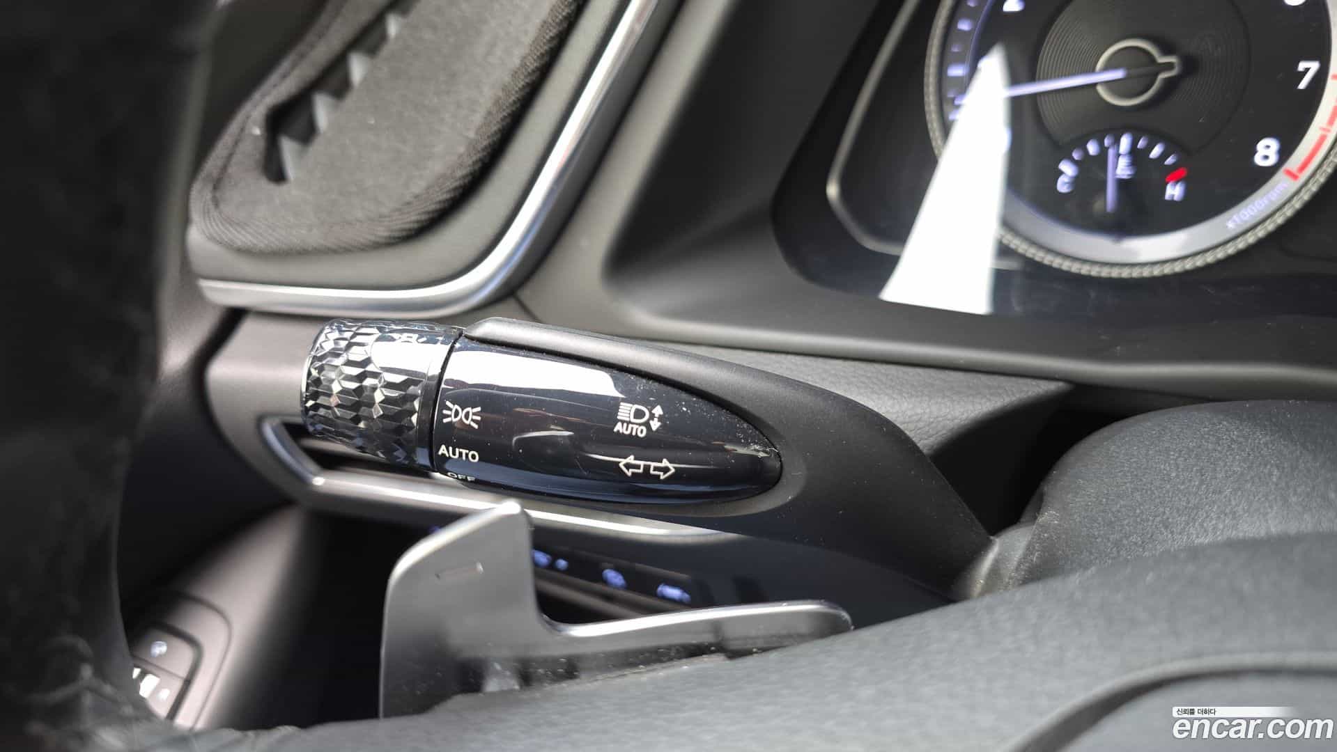 Sonata Hyundai 2019.5-OPTION-020