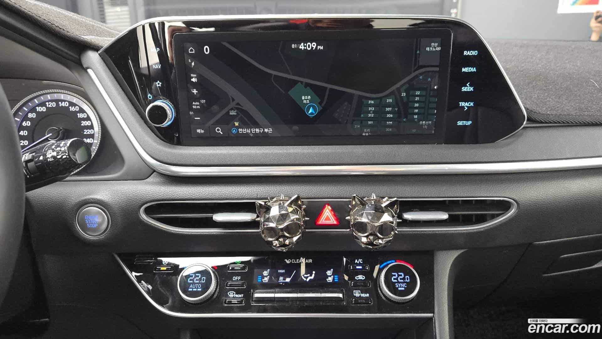 Sonata Hyundai 2019.5-OPTION-023