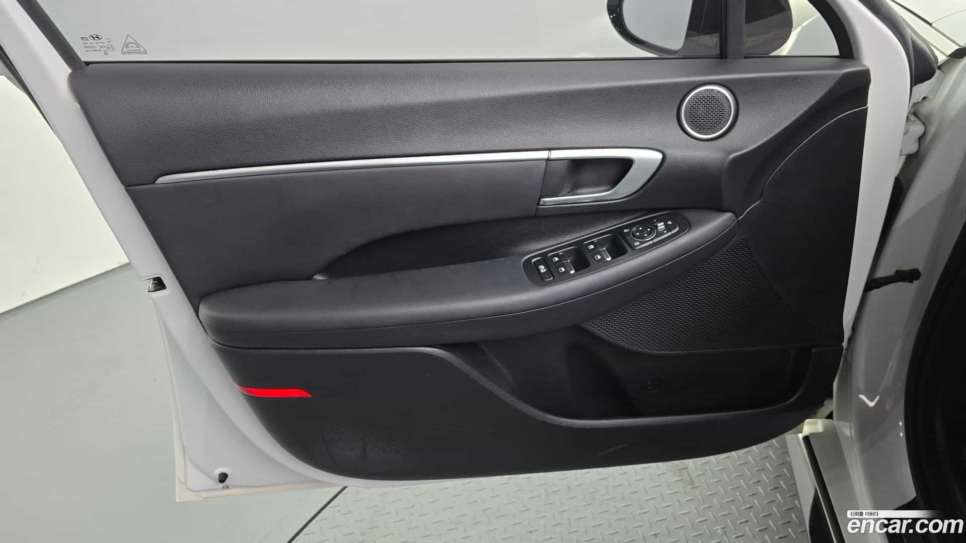 Sonata Hyundai 2019.5-INNER-034